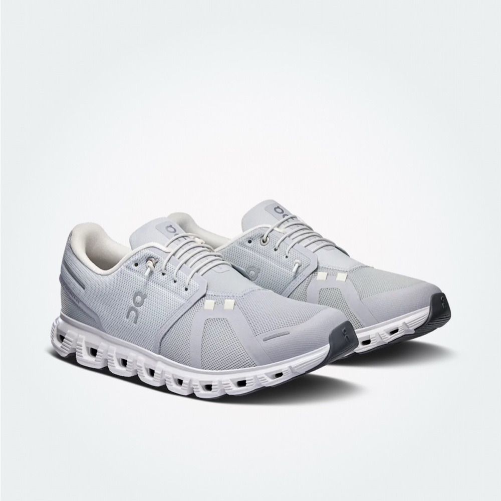 On Cloud 6 Sneaker Glacier/White Mens 9.5